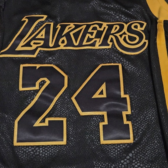 Men's‎ Kobe Bryant Los Angeles Lakers Commemorative Retirement Jersey sz Large - Picture 9 of 12
